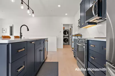 300 Washington Avenue #1, Grand Haven, MI 49417 - Photo 19