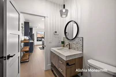 300 Washington Avenue #1, Grand Haven, MI 49417 - Photo 21