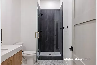 300 Washington Avenue #1, Grand Haven, MI 49417 - Photo 41