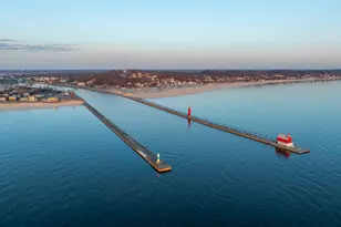 300 Washington Ave, Grand Haven, MI 49417 - Photo 51