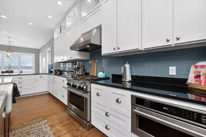 68458 Waterfront Drive, Edwardsburg, MI 49112 - Photo 17