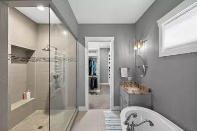 68458 Waterfront Drive, Edwardsburg, MI 49112 - Photo 21