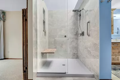 2429 Highpointe Drive, Kalamazoo, MI 49008 - Photo 9