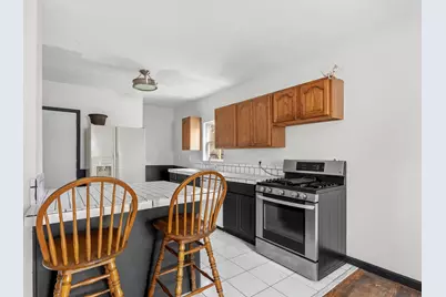 2120 E Main Street, Kalamazoo, MI 49048 - Photo 9