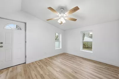 167 N Ford Boulevard, Ypsilanti, MI 48198 - Photo 9