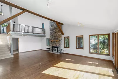 24199 N Shore Drive, Edwardsburg, MI 49112 - Photo 23