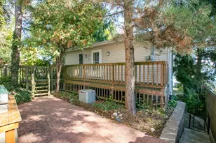 24199 N Shore Dr, Edwardsburg, MI 49112 - Photo 11