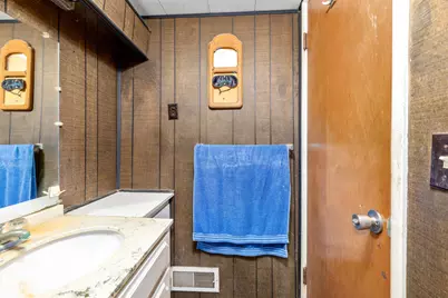 311 E Grant Street, Sheridan, MI 48884 - Photo 13