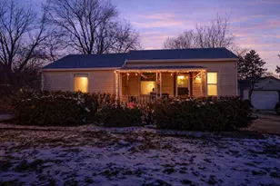 311 E Grant St, Sheridan, MI 48884 - Photo 21