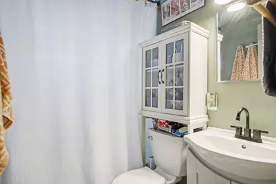 1253 Emerald Avenue NE, Grand Rapids, MI 49505 - Photo 9