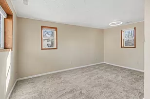 9558 Belding Rd NE, Rockford, MI 49341 - Photo 17