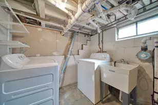 211 Hackett St, Jackson, MI 49202 - Photo 19