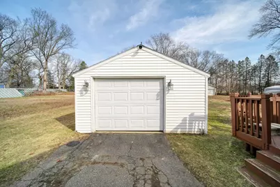 211 Hackett Street, Jackson, MI 49202 - Photo 25