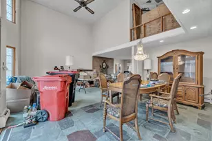 22030 Rougewood Dr, Southfield, MI 48033 - Photo 9