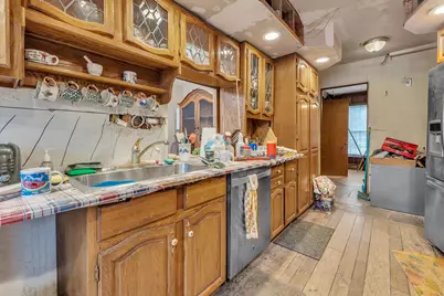 22030 Rougewood Drive, Southfield, MI 48033 - Photo 13