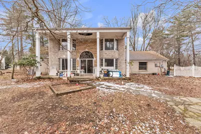 22030 Rougewood Drive, Southfield, MI 48033 - Photo 25