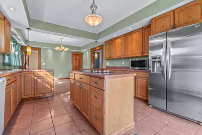 93 S West, Hillsdale, MI 49242 - Photo 21