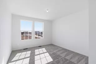 5604 Corgi Dr, Ann Arbor, MI 48108 - Photo 29