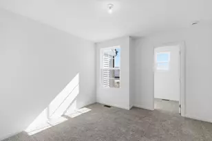 5604 Corgi Dr, Ann Arbor, MI 48108 - Photo 27