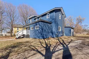 101 River Ct, Saint Louis, MI 48880 - Photo 3