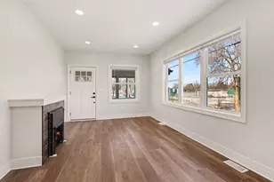 1624 Lafayette Ave SE, Grand Rapids, MI 49507 - Photo 7