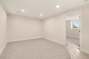 1624 Lafayette Ave SE, Grand Rapids, MI 49507 - Photo 23