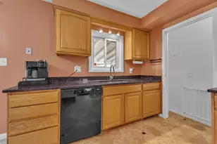 34551 Hiveley St, Westland, MI 48186 - Photo 13