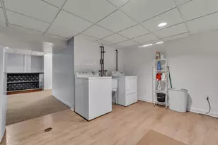 34551 Hiveley St, Westland, MI 48186 - Photo 33