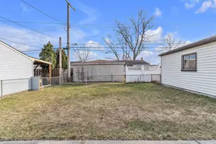 34551 Hiveley St, Westland, MI 48186 - Photo 37