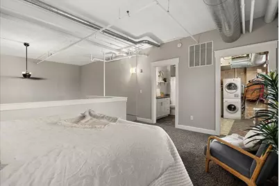 600 Broadway Avenue NW #431, Grand Rapids, MI 49504 - Photo 15