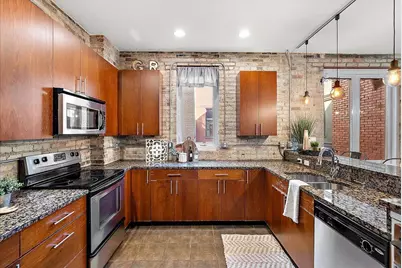 600 Broadway Avenue NW #431, Grand Rapids, MI 49504 - Photo 3