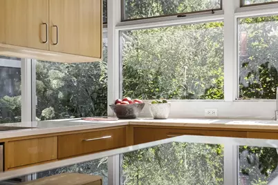 1600 Rocky Gap Road, Benton Harbor, MI 49022 - Photo 15