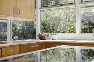 1600 Rocky Gap Rd, Benton Harbor, MI 49022 - Photo 15