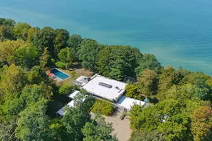 1600 Rocky Gap Rd, Benton Harbor, MI 49022 - Photo 1