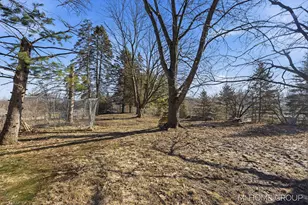 3075 Chandy Ct NE, Grand Rapids, MI 49525 - Photo 5