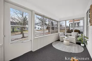 714 Emerald Ave NE, Grand Rapids, MI 49503 - Photo 3