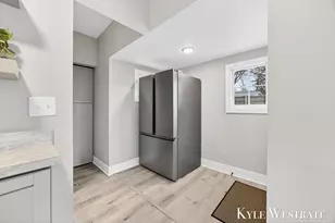 714 Emerald Ave NE, Grand Rapids, MI 49503 - Photo 13