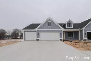 5172 Blendon Mdw Cir, Hudsonville, MI 49426 - Photo 1