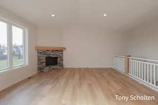 5172 Blendon Mdw Cir, Hudsonville, MI 49426 - Photo 7