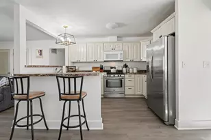 602 Resseguie St, Ludington, MI 49431 - Photo 7