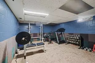 6909 Oakland Dr, Portage, MI 49024 - Photo 15