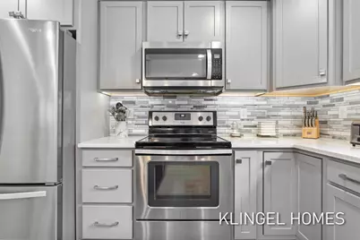 11579 Richland Court, Grand Haven, MI 49417 - Photo 13