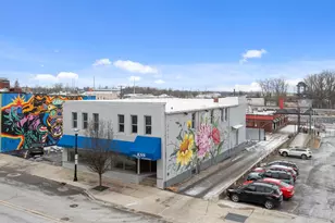 132 W Pearl St, Jackson, MI 49201 - Photo 1