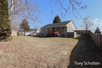 10364 Hannah Drive, Zeeland, MI 49464 - Photo 33