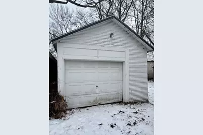 415 W Forest Avenue, Muskegon, MI 49441 - Photo 23