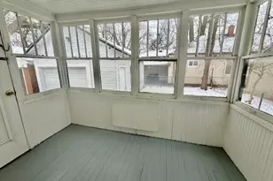 415 W Forest Ave, Muskegon, MI 49441 - Photo 17