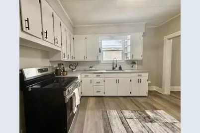 415 W Forest Avenue, Muskegon, MI 49441 - Photo 9