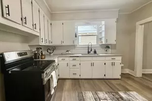 415 W Forest Ave, Muskegon, MI 49441 - Photo 9