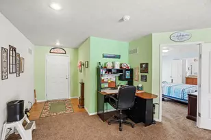 707 Peach Ln, Fremont, MI 49412 - Photo 17