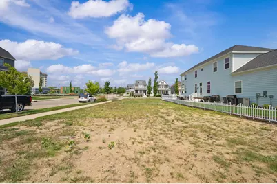 221 Cavelier Avenue, Saint Joseph, MI 49085 - Photo 3